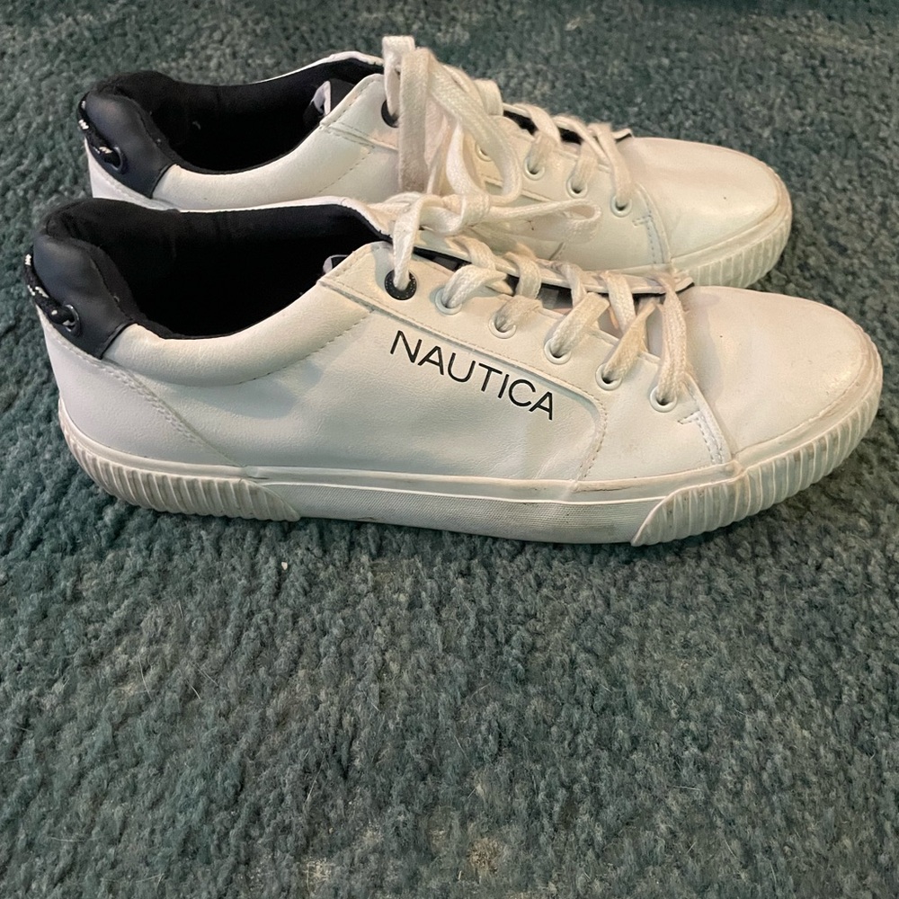 Nautica White Sneakers Classic Casual Design